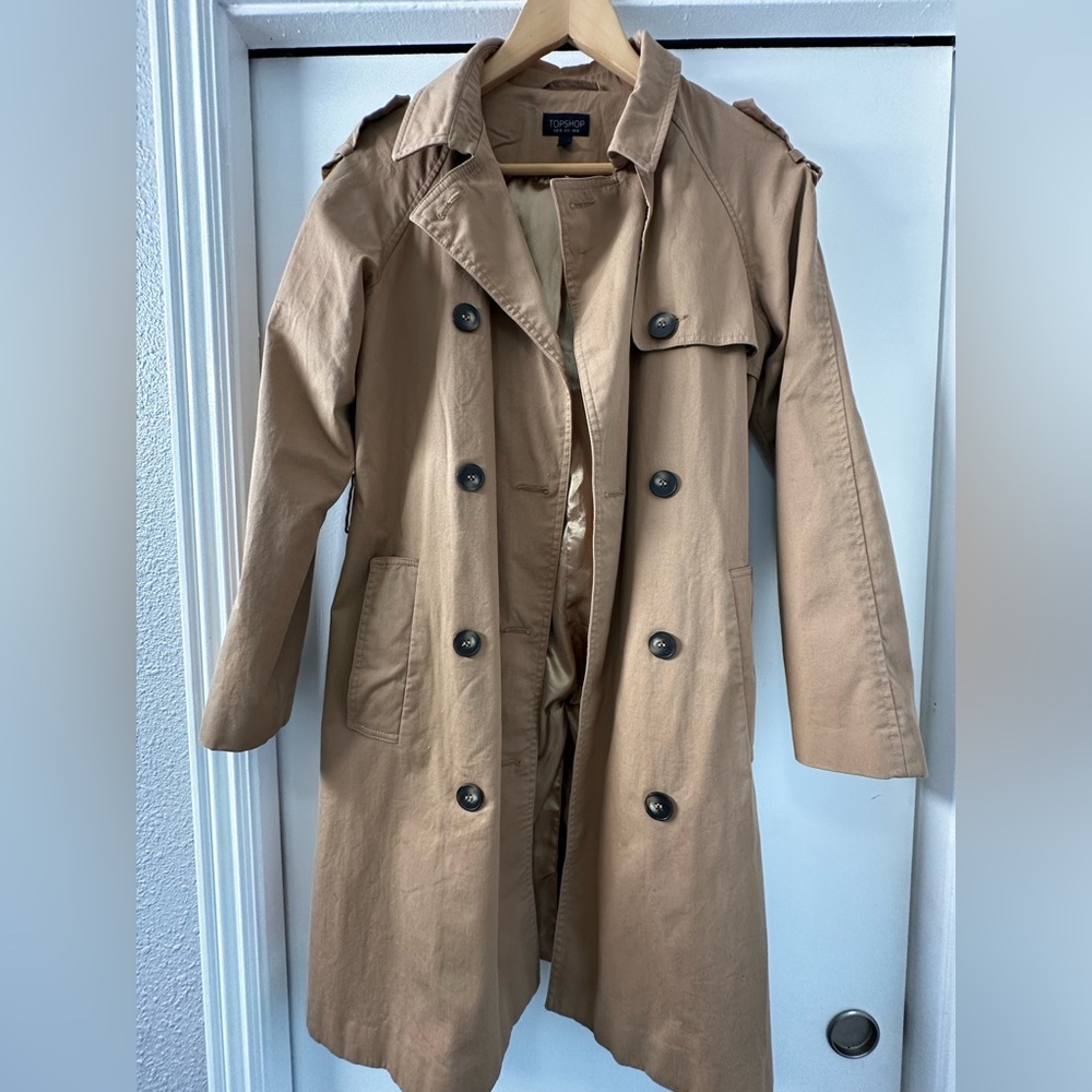 TOPSHOP Tan trench coat! Size 6US